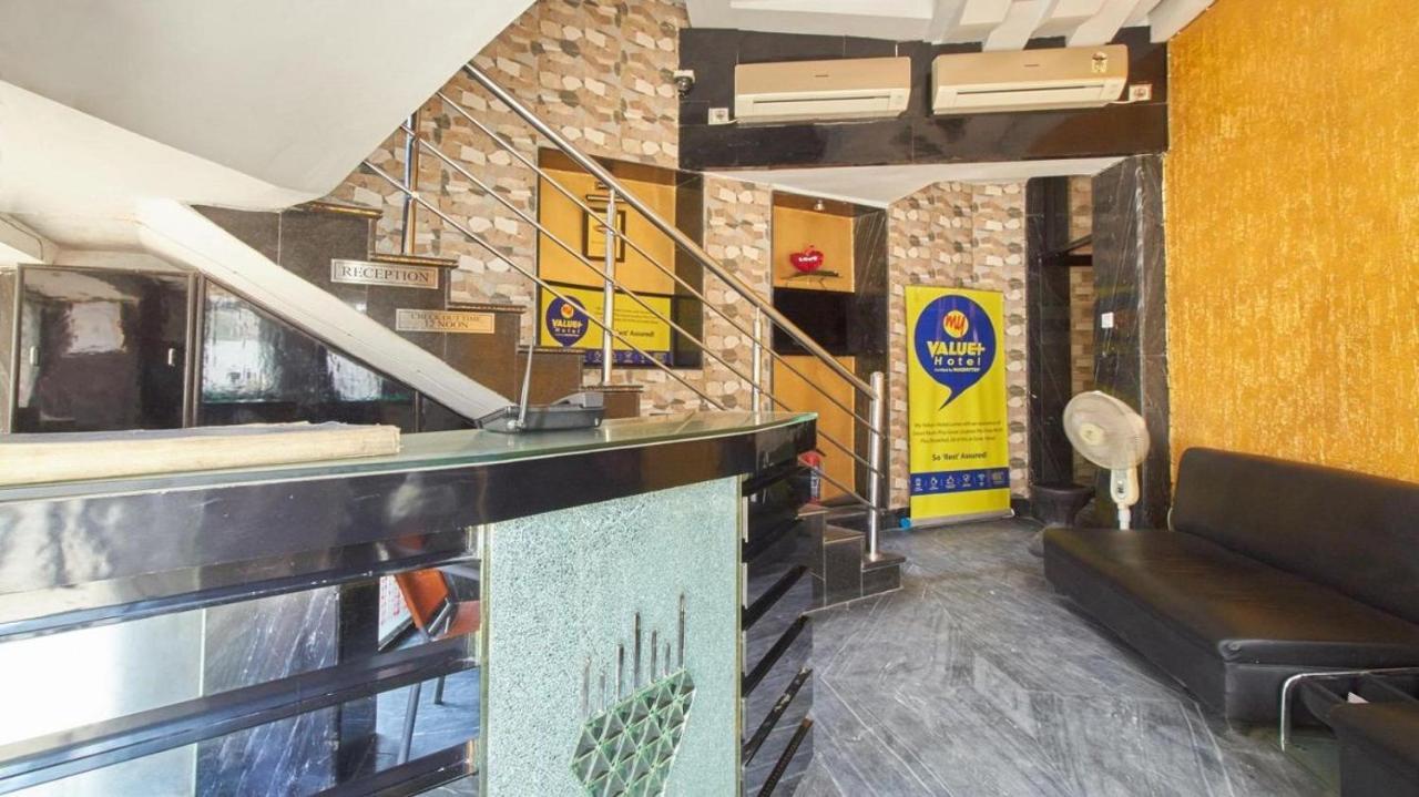 Hotel Diamond Suites Колката Екстериор снимка