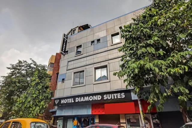 Hotel Diamond Suites Колката Екстериор снимка