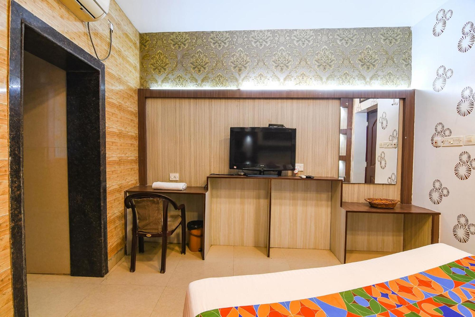 Hotel Diamond Suites Колката Екстериор снимка