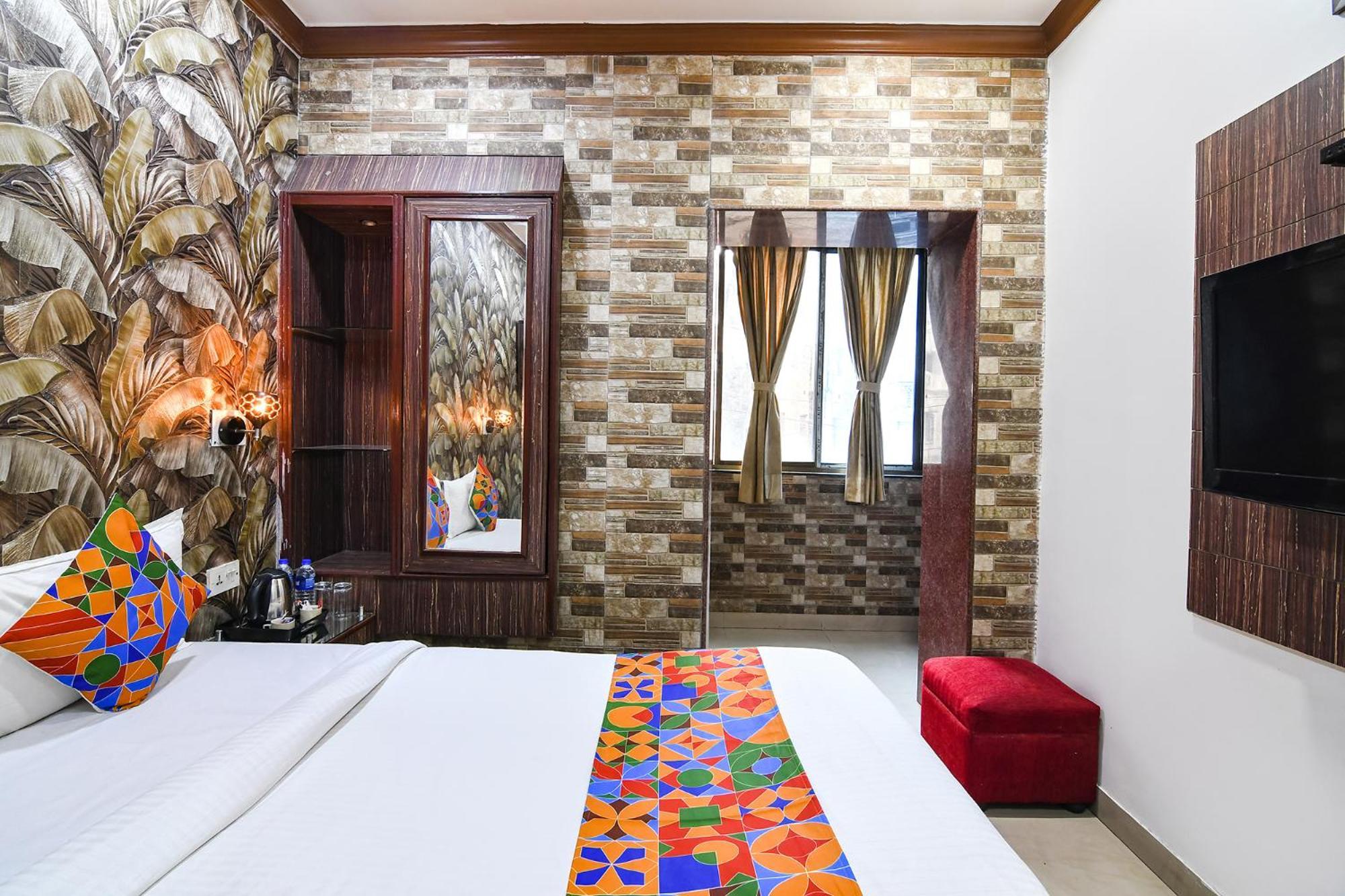 Hotel Diamond Suites Колката Екстериор снимка