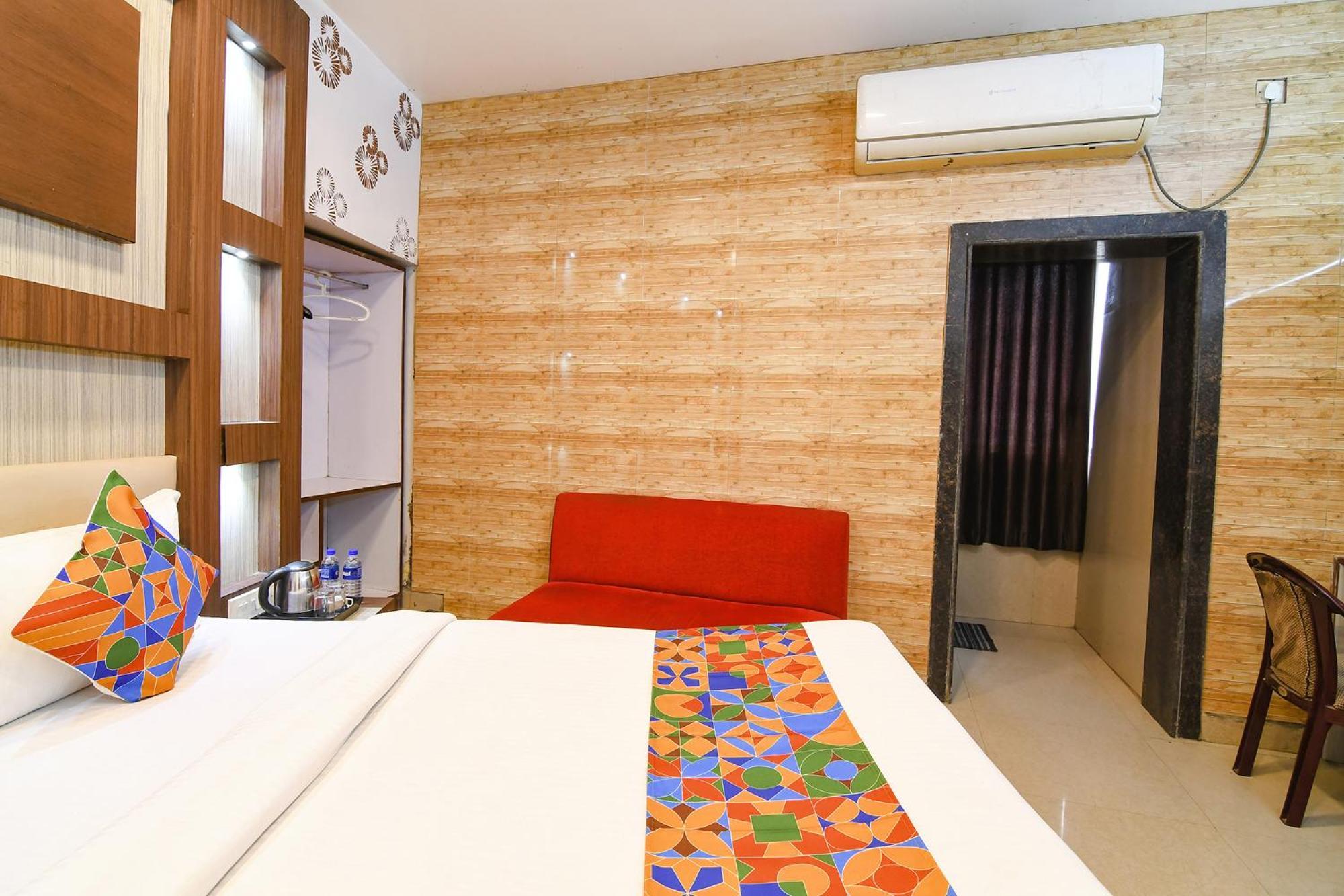 Hotel Diamond Suites Колката Екстериор снимка