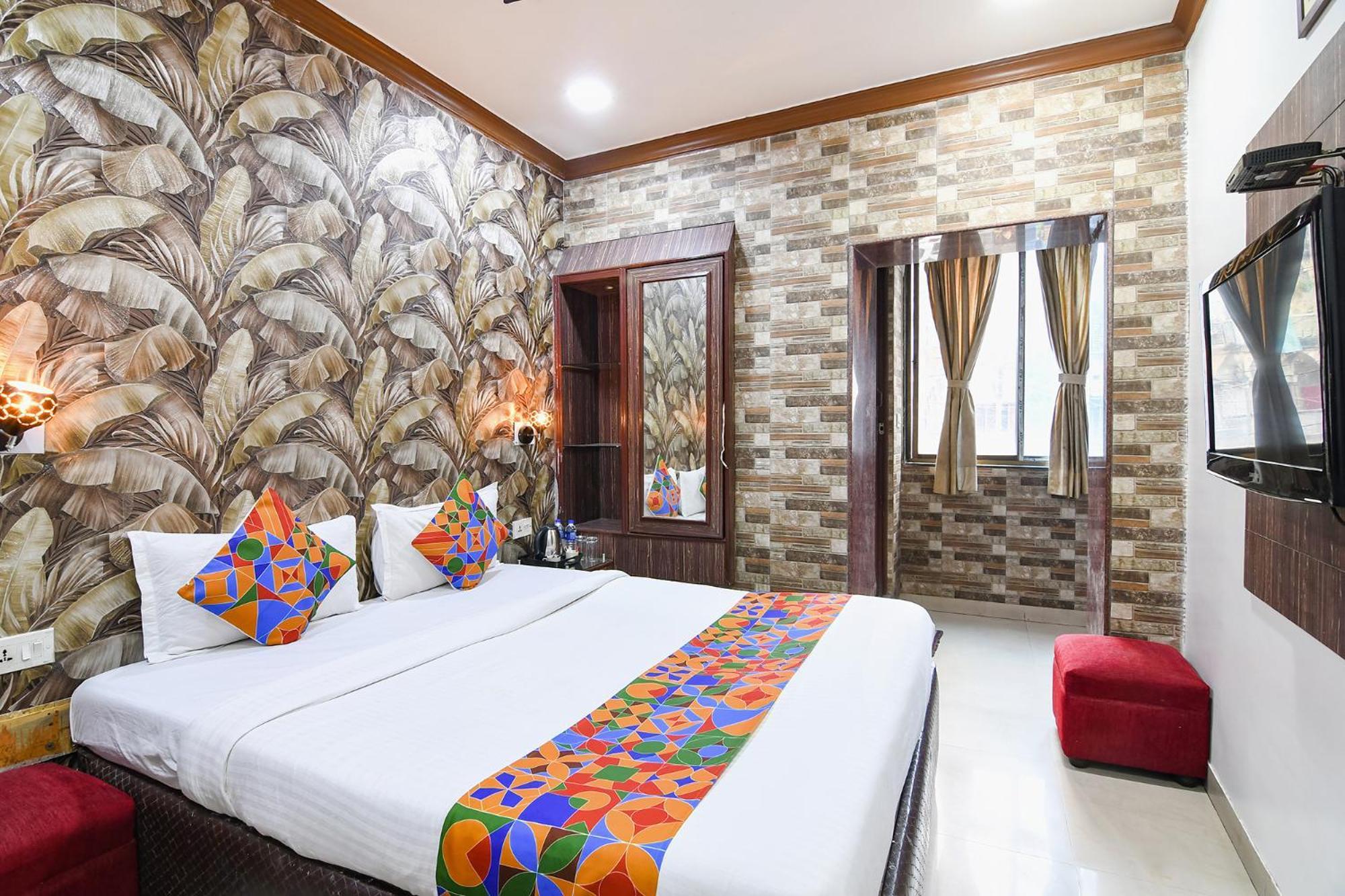 Hotel Diamond Suites Колката Екстериор снимка