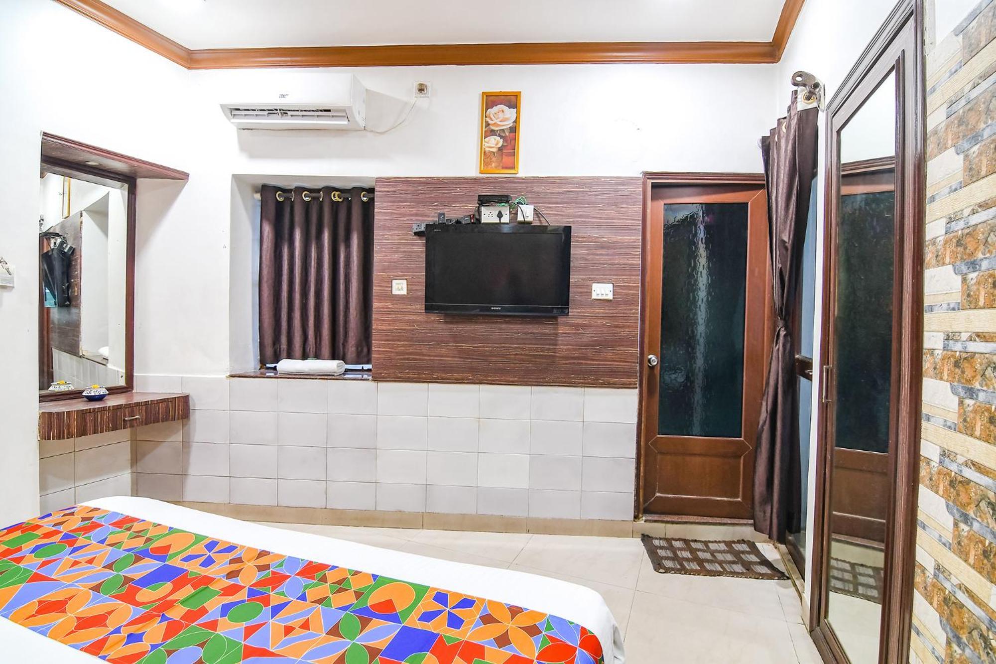 Hotel Diamond Suites Колката Екстериор снимка