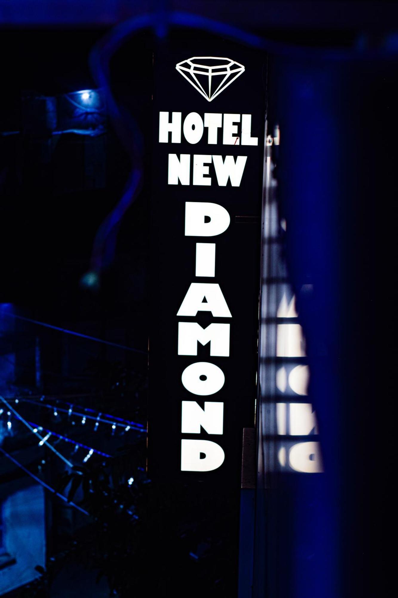 Hotel Diamond Suites Колката Екстериор снимка